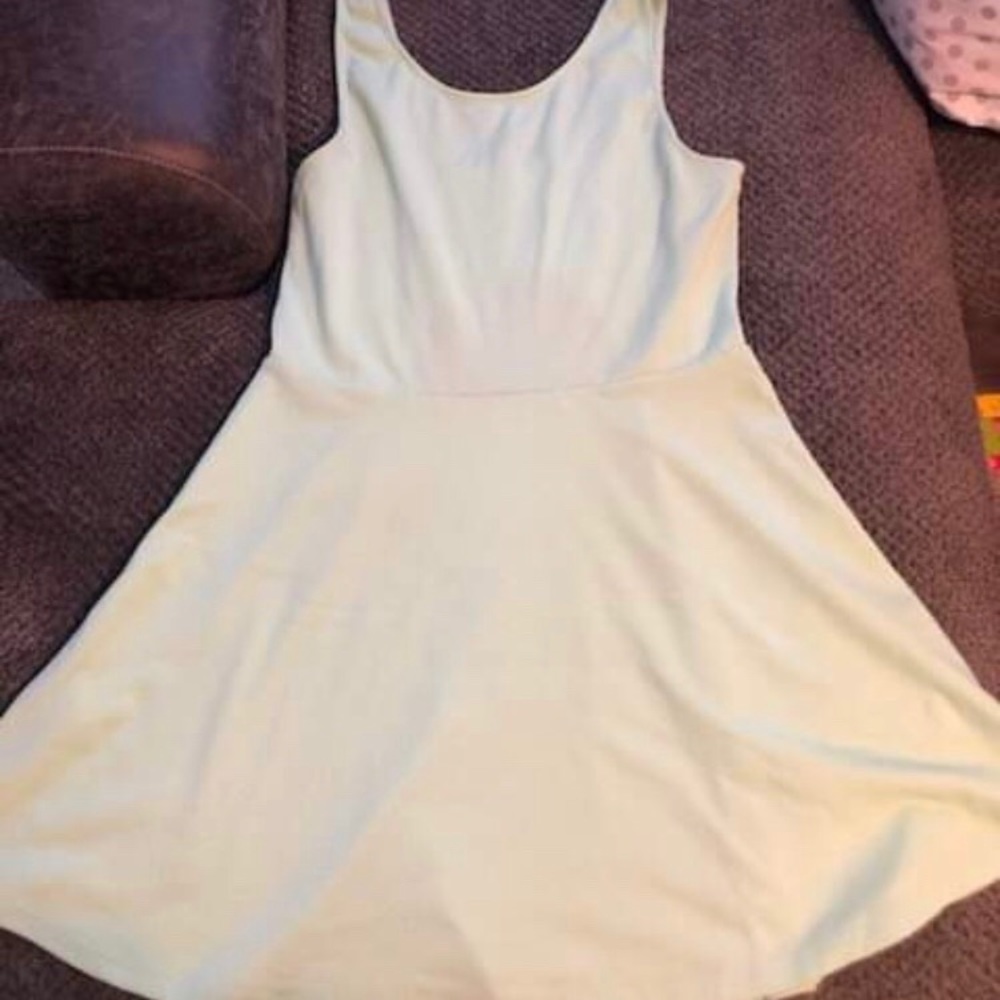 Size 14 Mint green Open Upper Back Short Dress